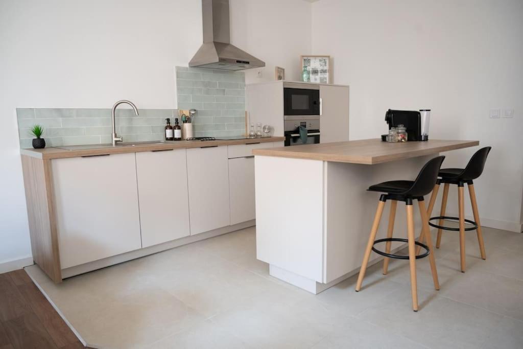 Lou Cabanot - Appartement Lumineux 3 Chambres - Parking Gratuit Béziers Dış mekan fotoğraf